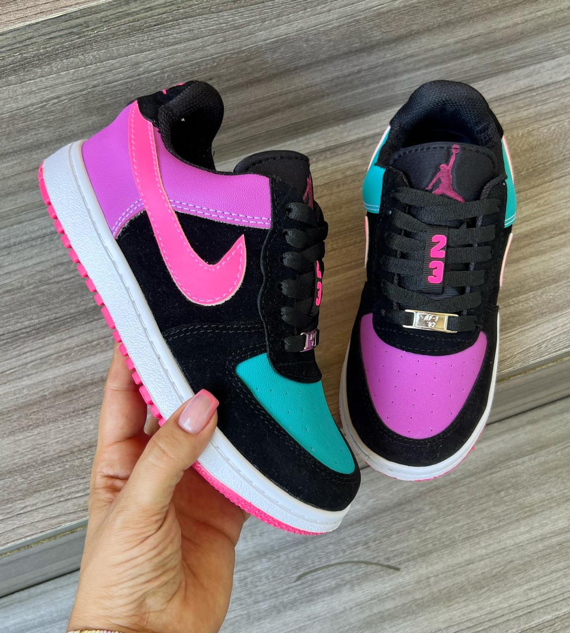 Tenis Nike Force One Cosidos Dama