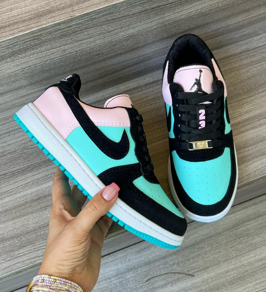 Tenis Nike Force One Cosidos Dama